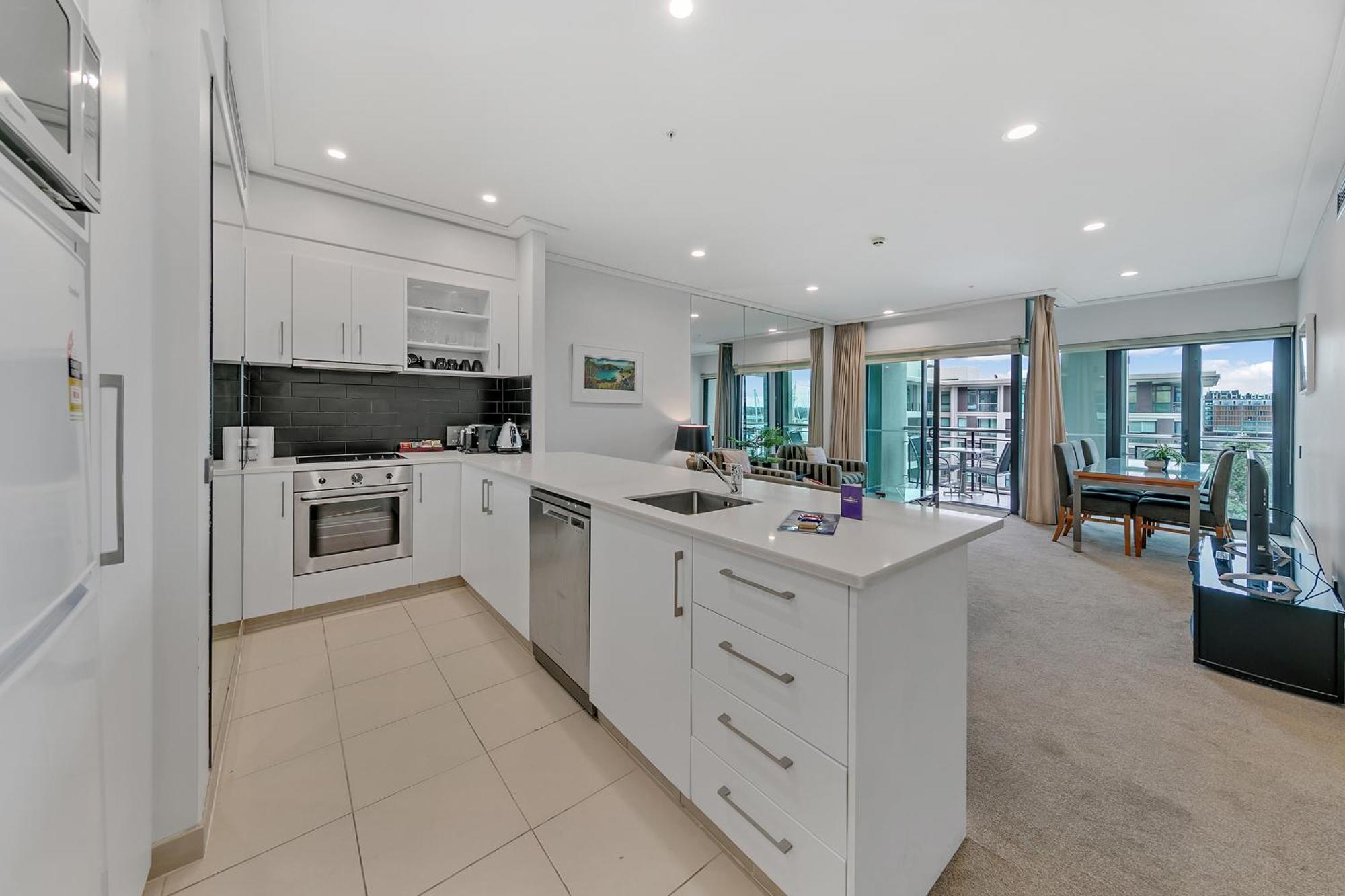 Luxurious & Spacious Living With Breathtaking Views Окленд Экстерьер фото