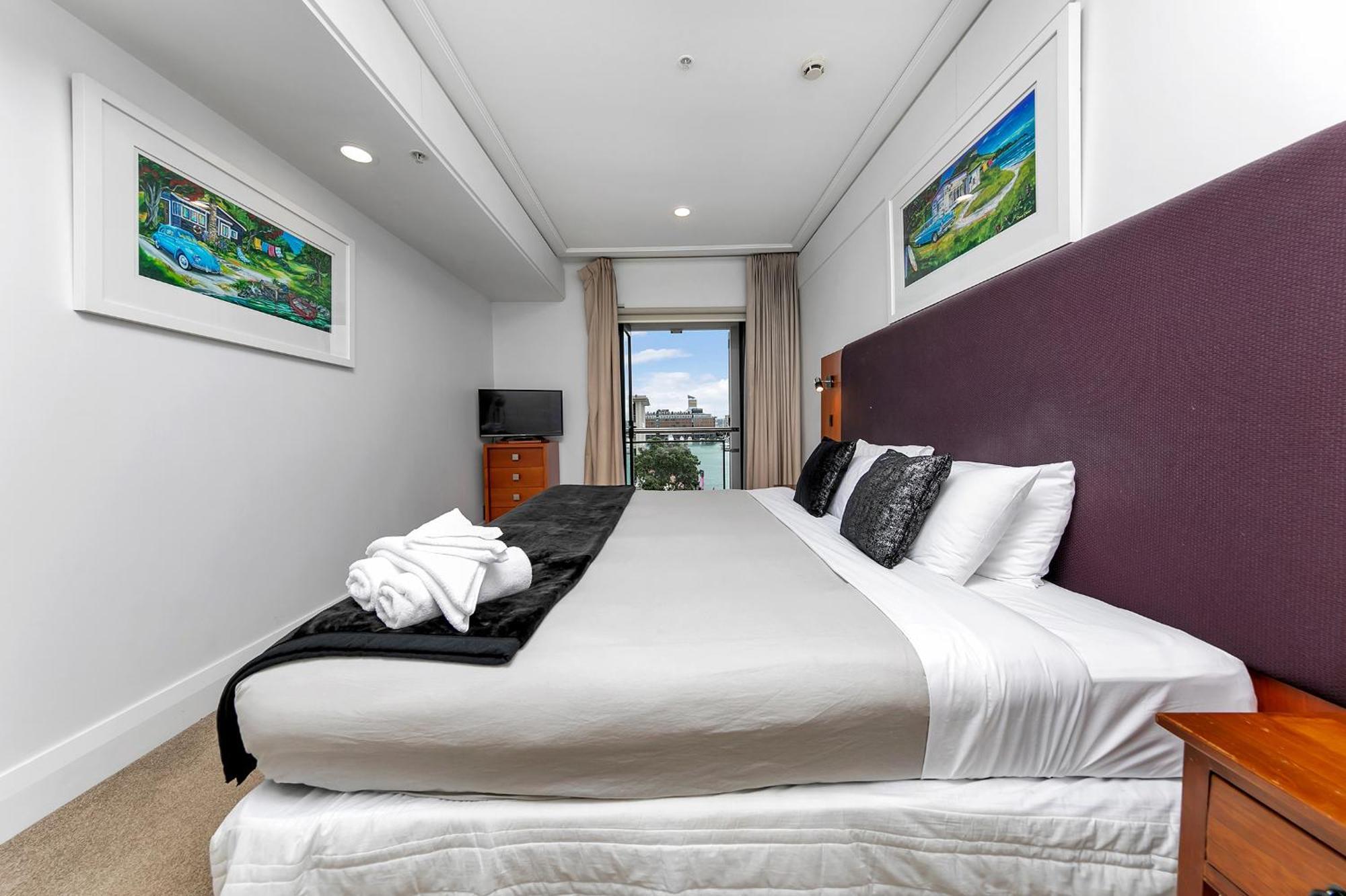 Luxurious & Spacious Living With Breathtaking Views Окленд Экстерьер фото